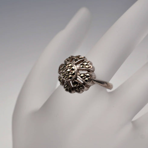 Vintage Dome Floral Marcasite Sterling Silver Ring (US Size 7.5)