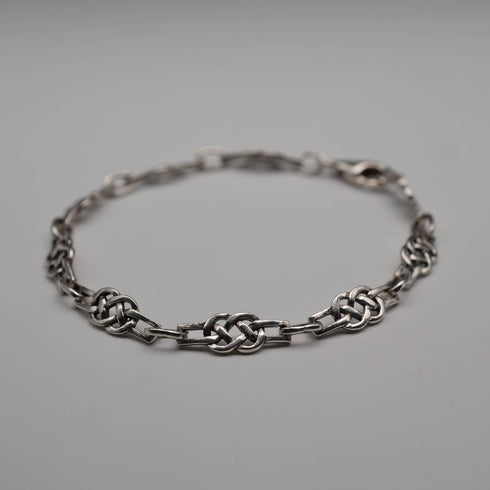 UK Vintage Celtic Knot Sterling Silver Ladies Bracelet 8.0g