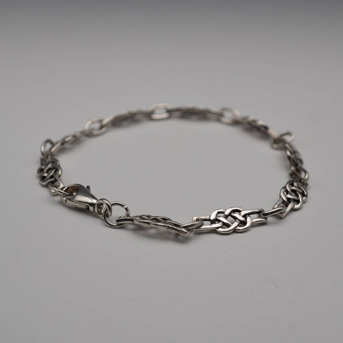 UK Vintage Celtic Knot Sterling Silver Ladies Bracelet 8.0g