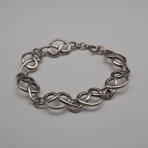 English Vintage Celtic Love Knot Sterling Silver Bracelet 10.7g
