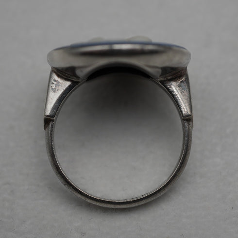 Vintage British Jewelry, Wedgwood Jasperware Sterling Silver Ring (JP size 14)