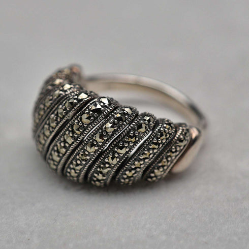 Vintage Sterling Silver & Marcasite Cluster Ring (Japan size 17)