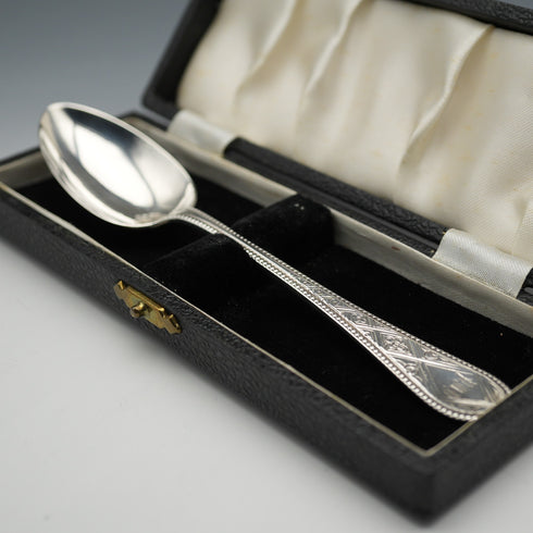1866年 英国アンティーク 純銀製 クリスニングスプーン 37g ケース入 Martin, Hall&Co