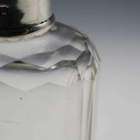 1901 English Antique Sterling Silver Lid Cut Glass Bottle