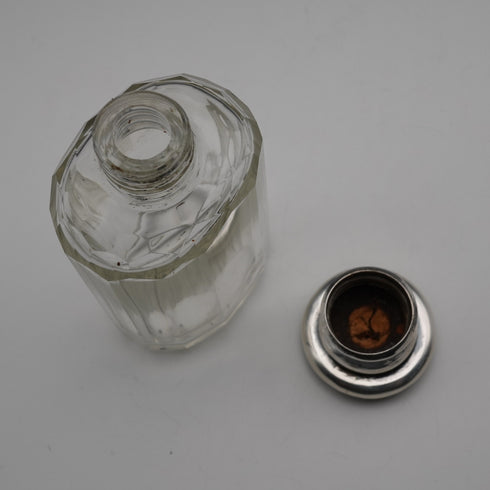 1901 English Antique Sterling Silver Lid Cut Glass Bottle