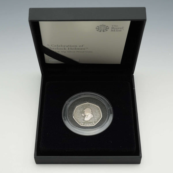 英國《福爾摩斯》50 便士紀念銀幣,附 RoyalMint 鑄幣廠證明書與收藏盒
