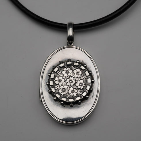 Antique Sterling Silver Locket Pendant with Leather Necklace 15.5g