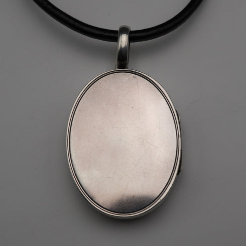Antique Sterling Silver Locket Pendant with Leather Necklace 15.5g