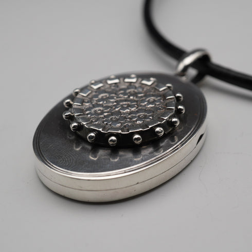 Antique Sterling Silver Locket Pendant with Leather Necklace 15.5g