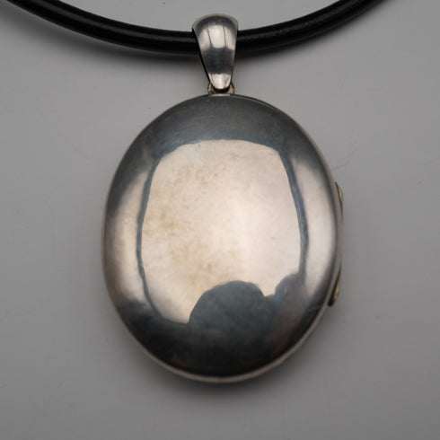 Antique Victorian Sterling Silver Locket Pendant with Leather Necklace 9.8g