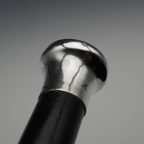 1965 Vintage British Black Shaft Sterling Silver Plain Rondel Handle Walking Stick 90cm