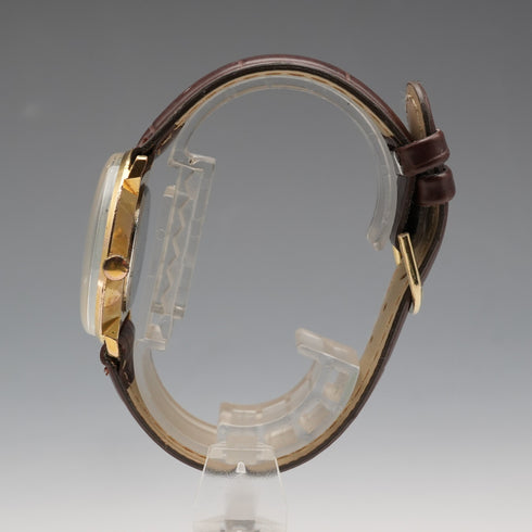 Circa 1980s Garrard men's wristwatch, gold-plated case, 17-jewel mechanical movement, in good working condition