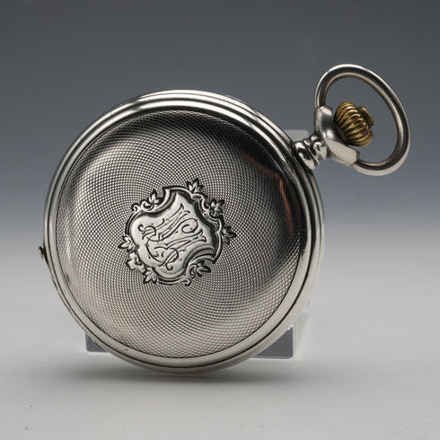Circa 1919 antique Zenith pocket watch, 900 silver hunter case, 50mm diameter, in good working condition.