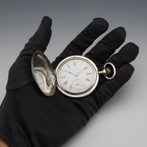 Circa 1919 antique Zenith pocket watch, 900 silver hunter case, 50mm diameter, in good working condition.