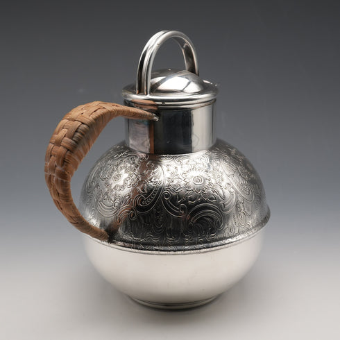 British vintage silver-plated 1.5-pint Jersey jug