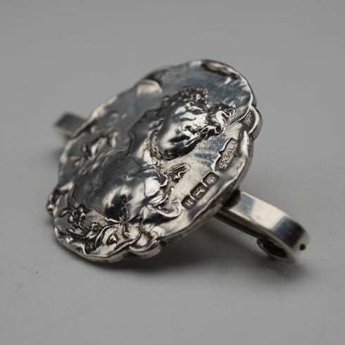 1902 British Antique Art Nouveau Female Relief Sterling Silver Brooch James Deakin & Sons
