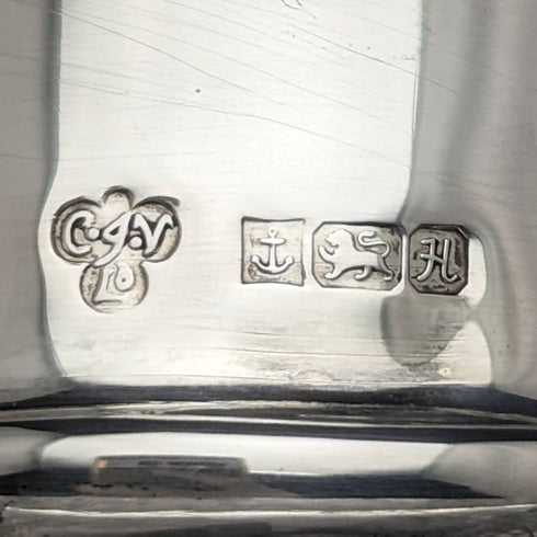 1982 年英國復古切割玻璃方形醒酒器,純銀裝飾 CJ Vander