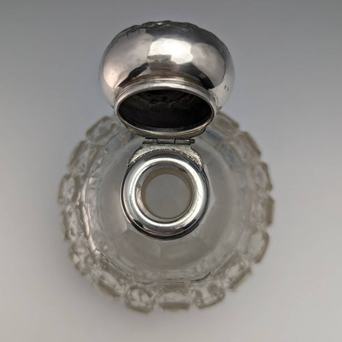 1908 年英國古董切割玻璃香水瓶純銀帶蓋 Levi & Salaman