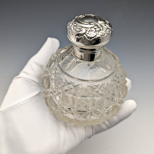 1908 年英國古董切割玻璃香水瓶純銀帶蓋 Levi & Salaman
