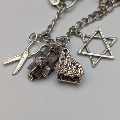 英国ヴィンテージ 純銀製 チャームブレスレット 31g