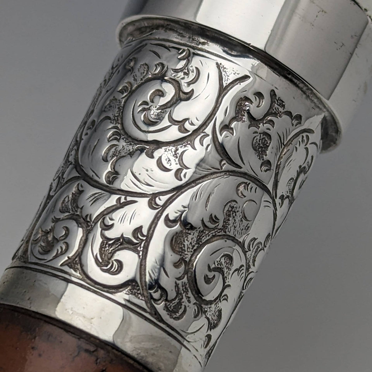 1890年 英国アンティーク 紳士用ステッキ 杖 純銀ポンメルハンドル 91cm – SILVER-LUG