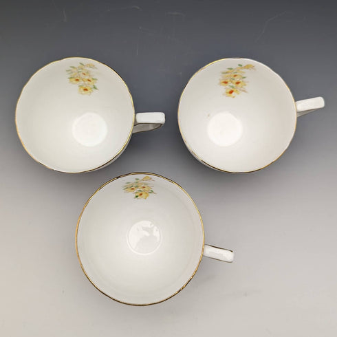1940s British Gladstone teacup trio 3 sets