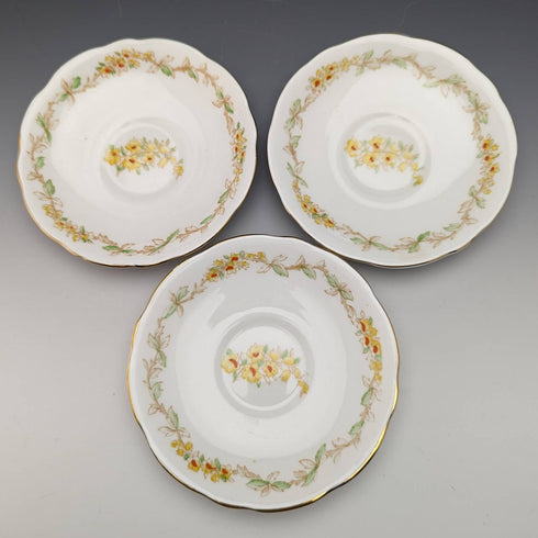 1940s British Gladstone teacup trio 3 sets