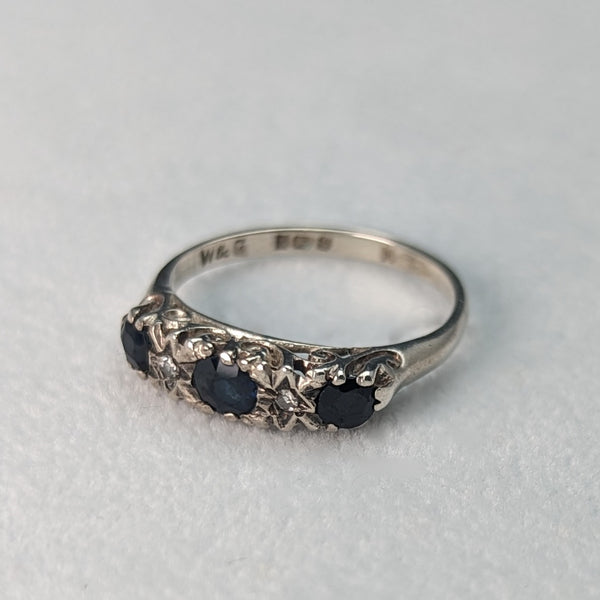 British Vintage Jewelry Dark Stone Sterling Silver Ring