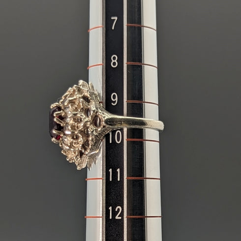 British Vintage Jewelry Dark Red Stone Sterling Silver Ring (Size 9-10)