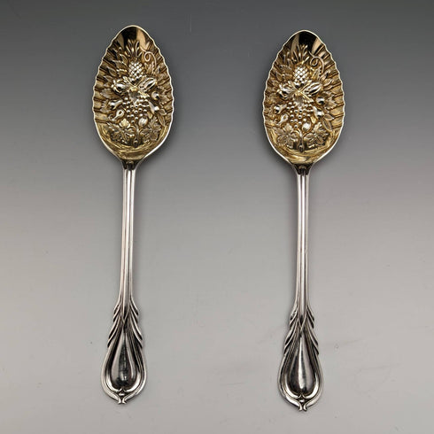 1900年頃 英国アンティーク シルバープレート製 ベリーサービングスプーン ペア ケース入