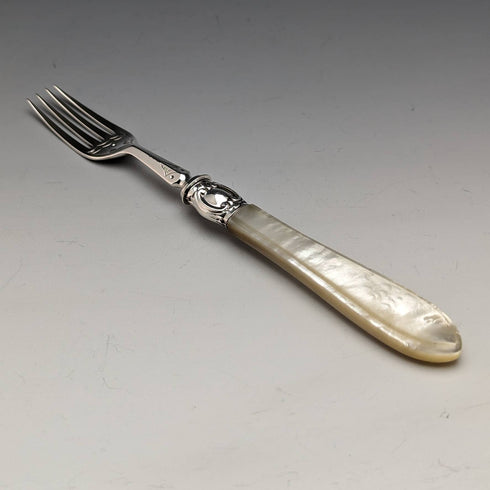 1880 年左右英國古董白色珍珠貝柄純銀刀片餐具 5 對 Martin Hall