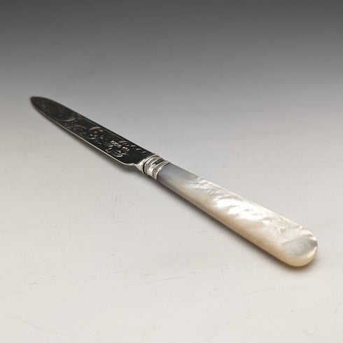 1897 年英國古董白色珍珠貝柄純銀刀片餐具 6 對盒裝 J Barraclough