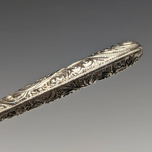 1898年 英国アンティーク 純銀ハンドル ボタンフック Henrry Williamson