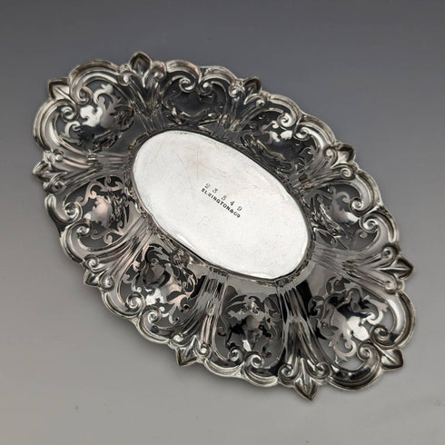 1904年 英国アンティーク 純銀製 ピアス装飾ディッシュ 112g Elkington