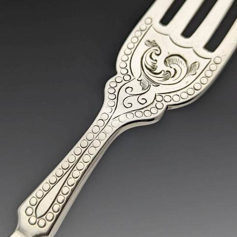 1877年 英国アンティーク 純銀ブレード 白蝶貝ハンドル フィッシュカトラリー 3ペアセット William Hutton