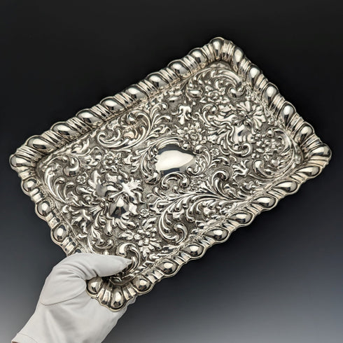 1905年 英国アンティーク 純銀 レリーフ彫刻 ドレッシングテーブルトレイ 336g Horrace Woodward