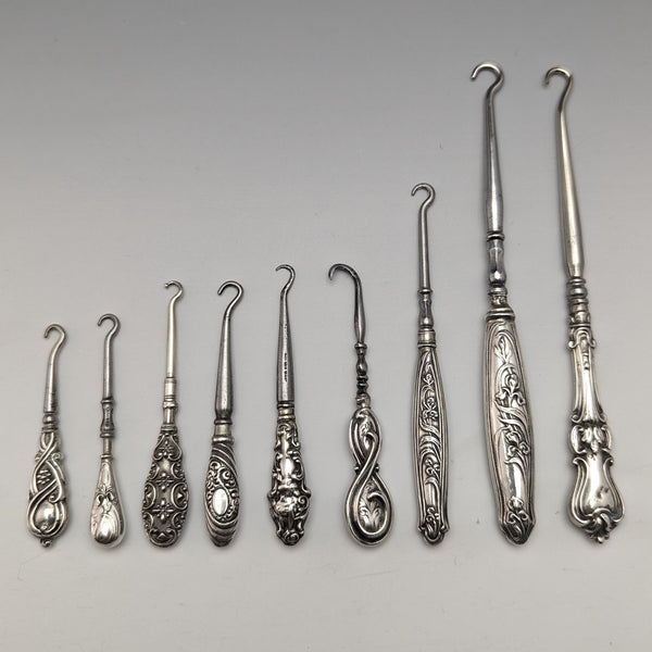 1910年頃 英国アンティーク シルバープレート製ハンドル ボタンフック 9本セット