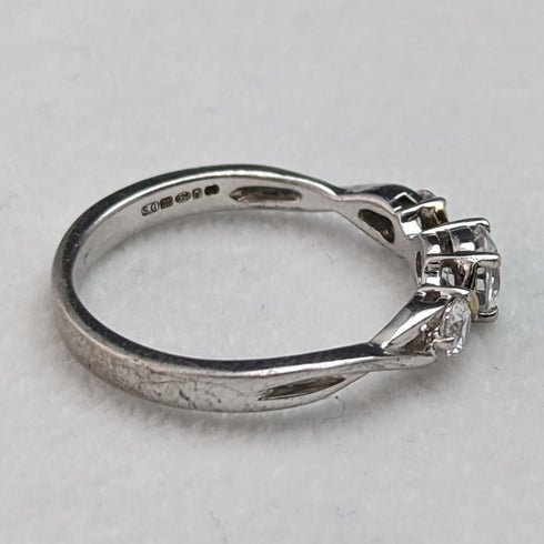 英国ヴィンテージジュエリー キュービックジルコニア 純銀&9ctゴールドリング 指輪