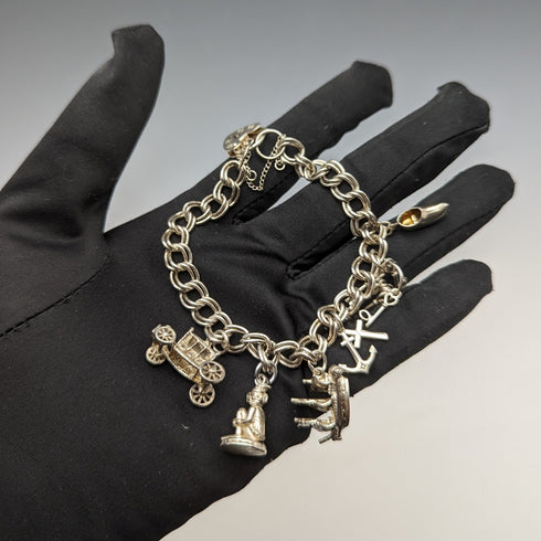 1979年 英国ヴィンテージ 純銀製 チャームブレスレット 27g