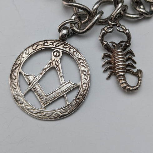 1970年 英国ヴィンテージ 純銀製 チャームブレスレット 32g