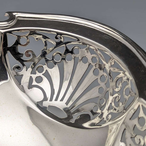 1907 British Antique Sterling Silver Basket Earrings Movable Handle 347g Walker&Hall