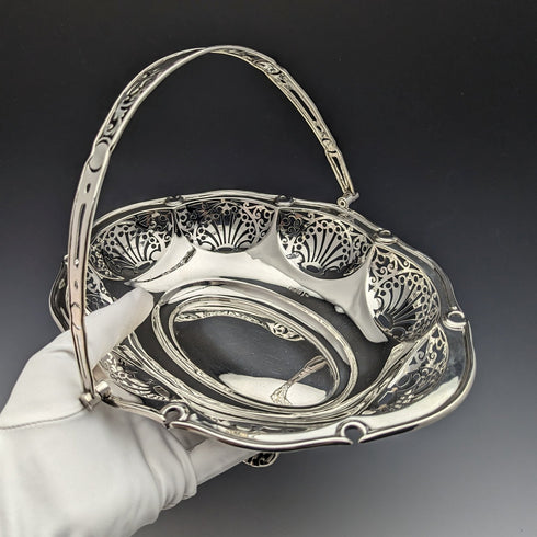 1907年 英国アンティーク 純銀製バスケット ピアス装飾 可動ハンドル 347g Walker&Hall