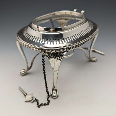 1905 年左右英國古董鍍銀水壺和燃燒器支架套裝 Mappin&Webb