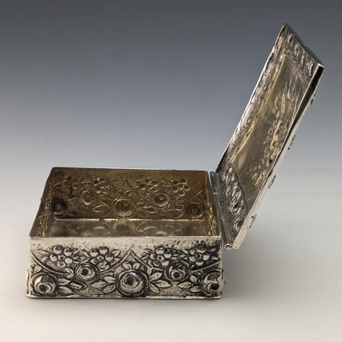 20 世紀初德國古董 800 銀壓花方盒 94 克