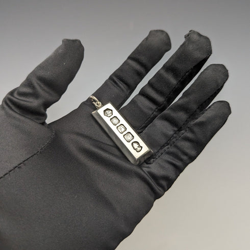 1977 年英國女王伊麗莎白二世 25 週年紀念純銀錠 32 克