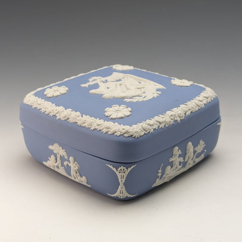 英國復古 Wedgwood Jasperware 方形錶殼 小號錶殼 淡藍色