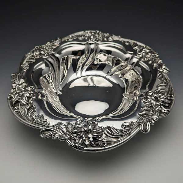 1898 年左右美國古董純銀碗直徑 30 厘米 517 克 Meriden Britannia