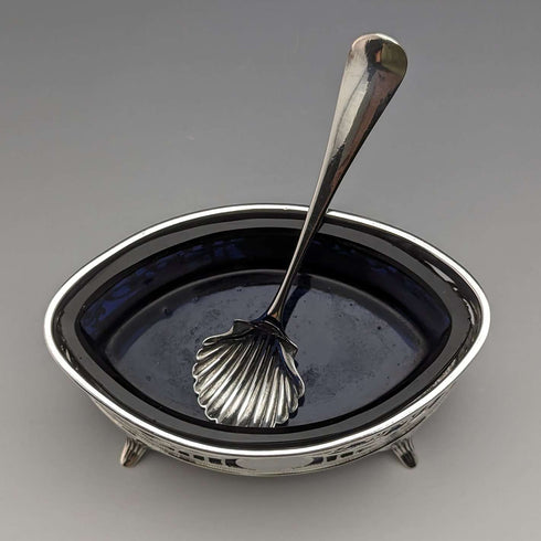 1906 British Antique Pure Silver & Bluegrass Salt Dish & Spoon Josiah Williams