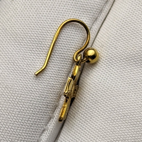 英国ヴィンテージジュエリー K9ゴールド リボンデザイン ピアス