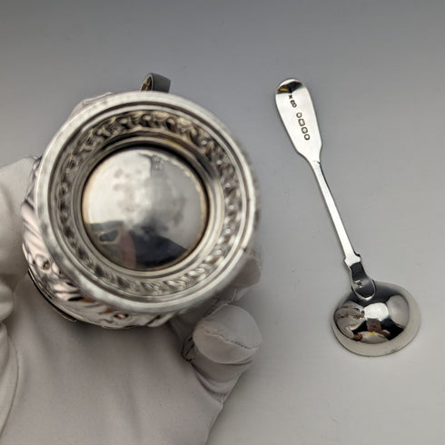 1905 年英國古董純銀和藍草芥末鍋和勺子哈里森兄弟